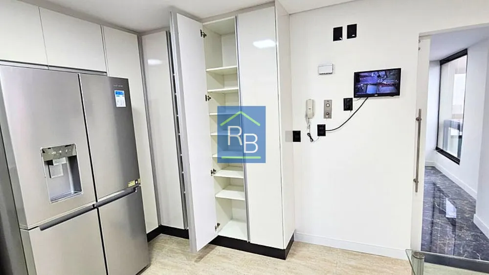 Apartamento, 3 quartos, 270 m² - Foto 3