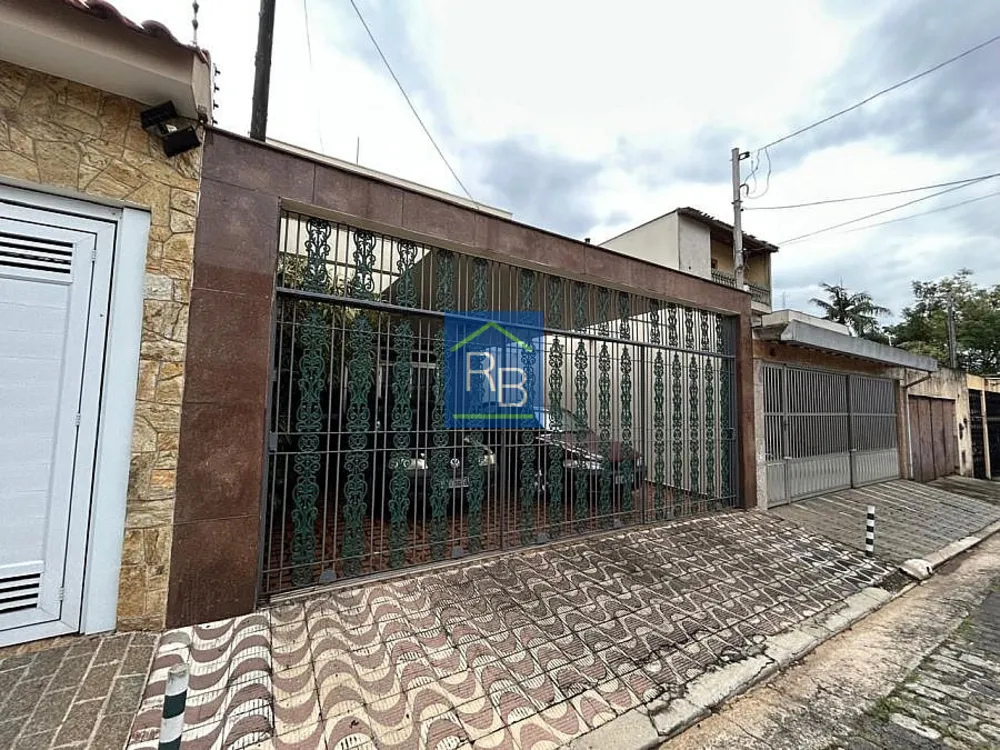 Casa, 3 quartos, 218 m² - Foto 1