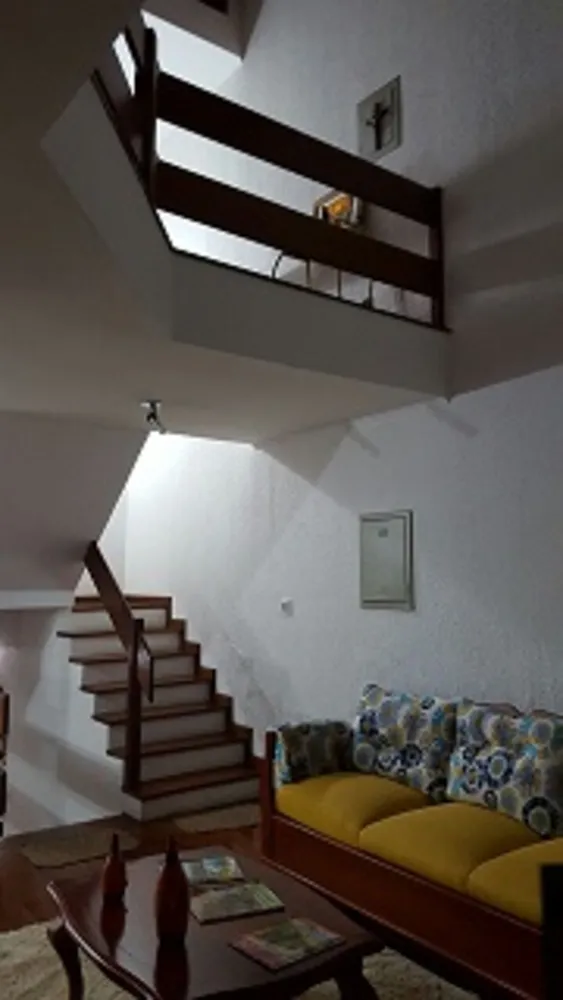 Sobrado, 3 quartos, 320 m² - Foto 1
