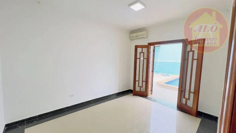 Casa, 3 quartos, 250 m² - Foto 4
