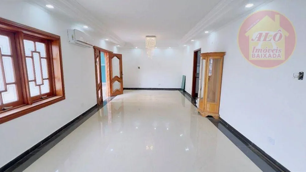 Casa, 3 quartos, 250 m² - Foto 10