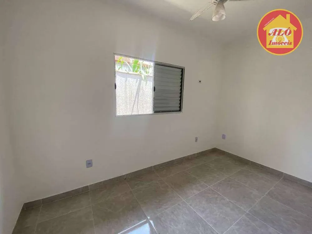 Casa, 3 quartos, 194 m² - Foto 2