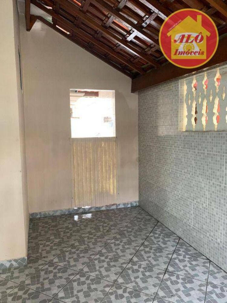 Casa à venda com 4 quartos, 200m² - Foto 4