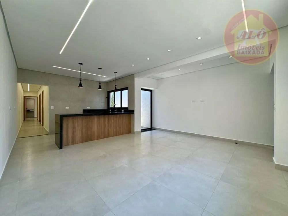Casa, 3 quartos, 133 m² - Foto 1