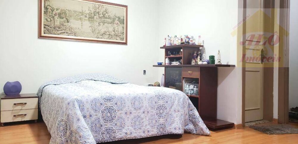 Sobrado à venda com 5 quartos, 258m² - Foto 2