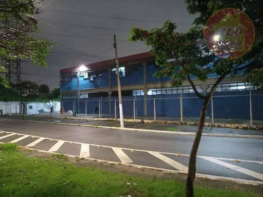 Prédio Inteiro, 1600 m² - Foto 1