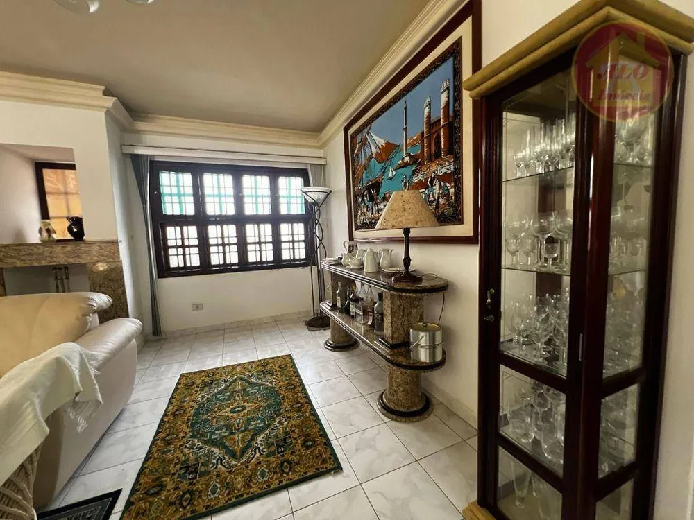 Casa, 5 quartos, 289 m² - Foto 8