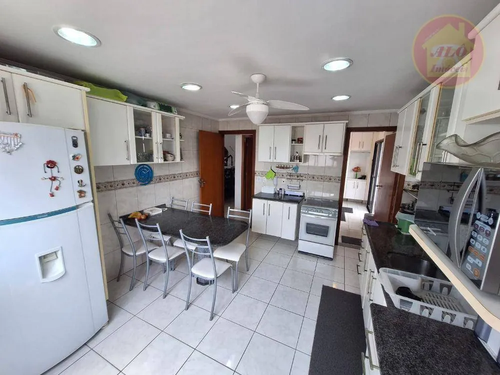 Apartamento, 3 quartos, 148 m² - Foto 2
