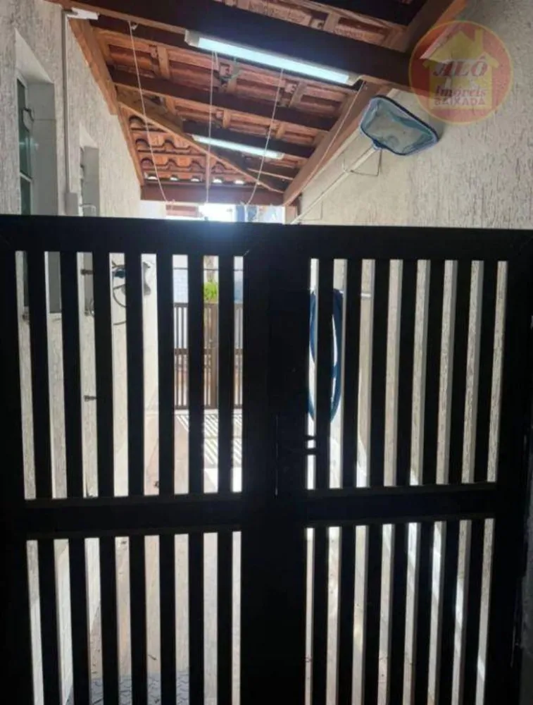 Casa, 3 quartos, 244 m² - Foto 3