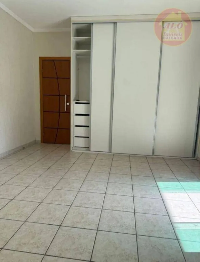 Casa, 3 quartos, 244 m² - Foto 10