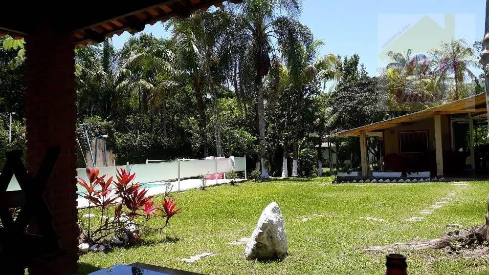 Chácara, 3 quartos, 2400 m² - Foto 4