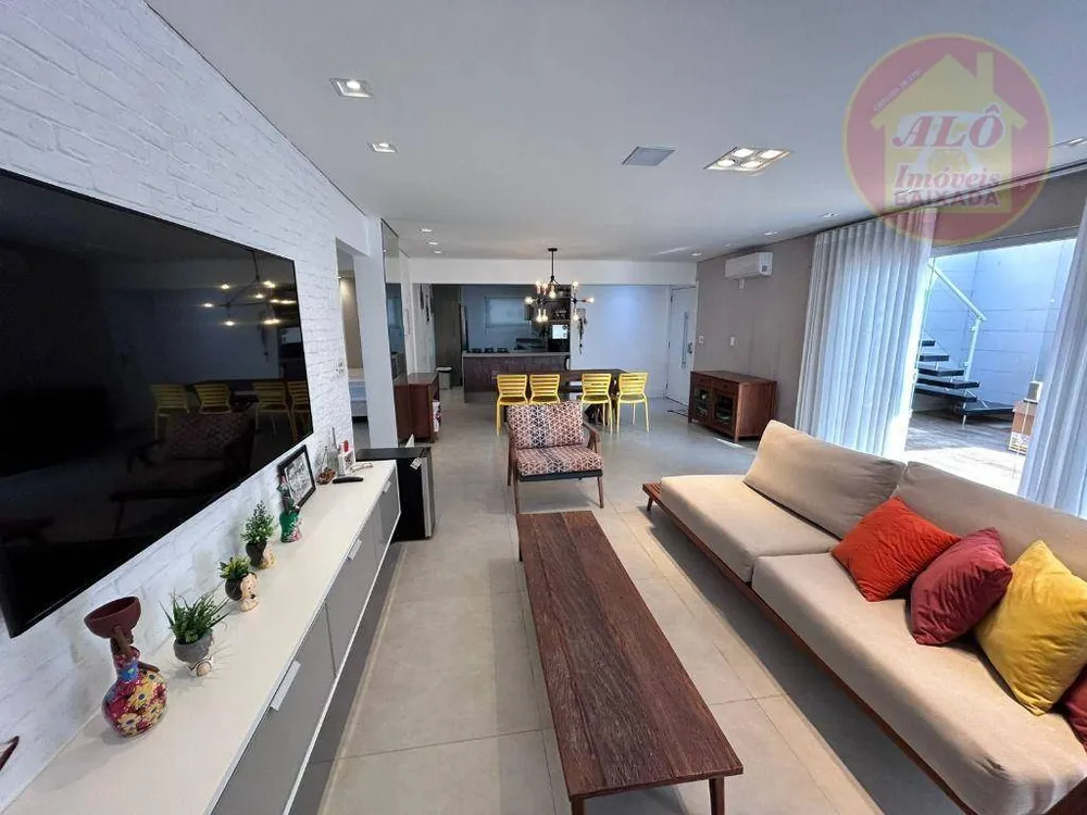Cobertura, 3 quartos, 250 m² - Foto 1