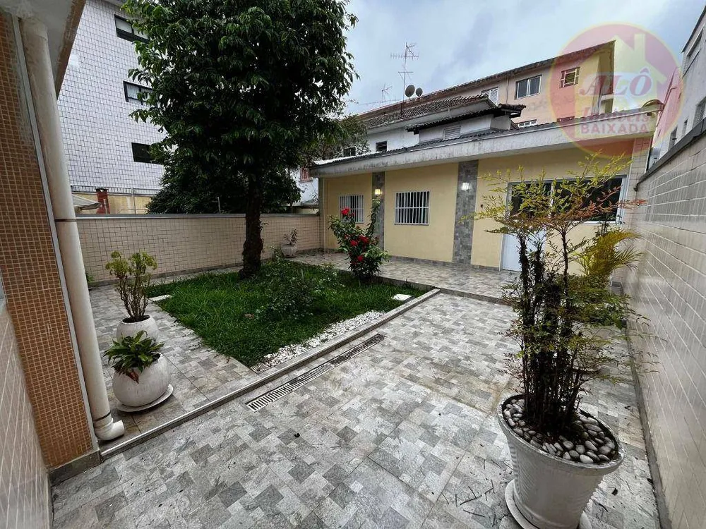 Casa, 3 quartos, 152 m² - Foto 1