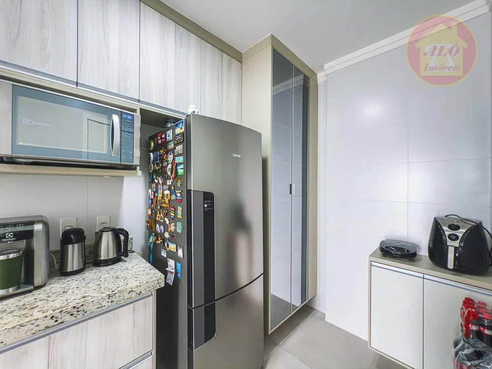 Apartamento, 3 quartos, 130 m² - Foto 1