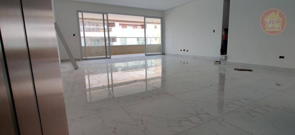 Apartamento à venda com 3 quartos, 153m² - Foto 2