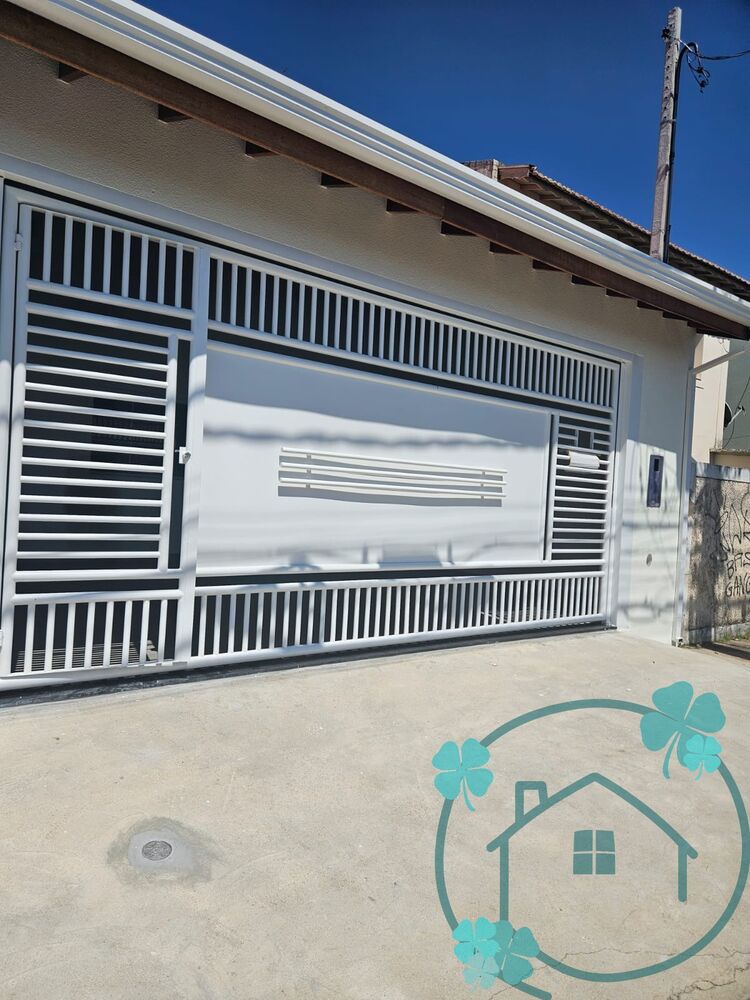 Casa à venda com 3 quartos - Foto 1