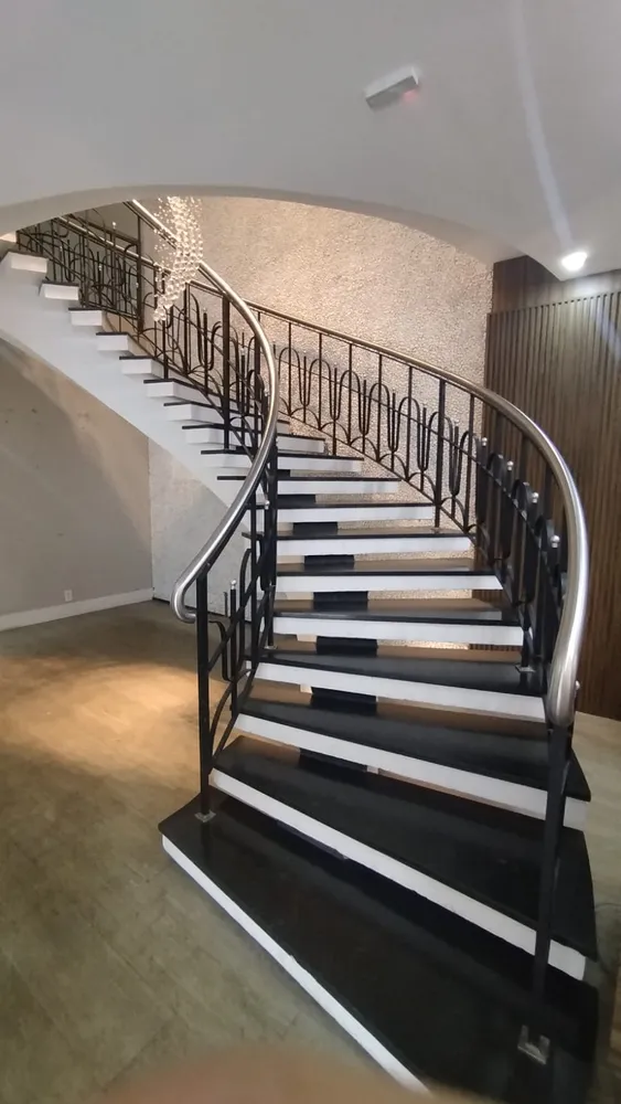 Prédio Inteiro, 500 m² - Foto 1