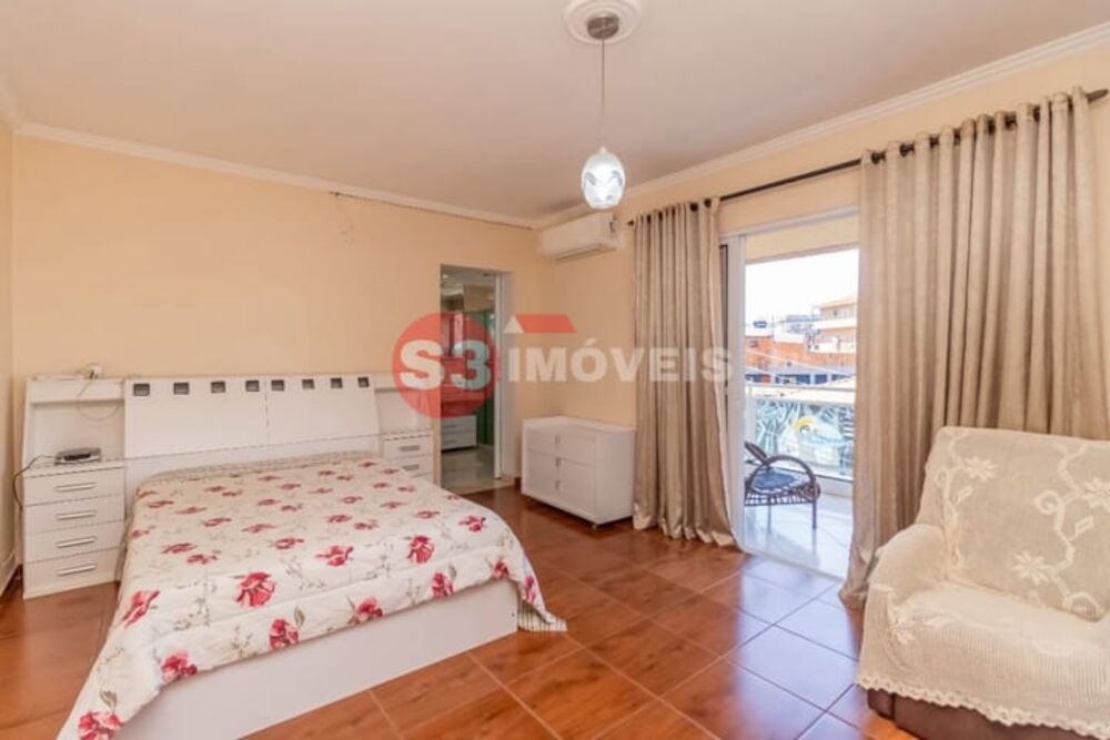 Casa à venda com 3 quartos, 179m² - Foto 5