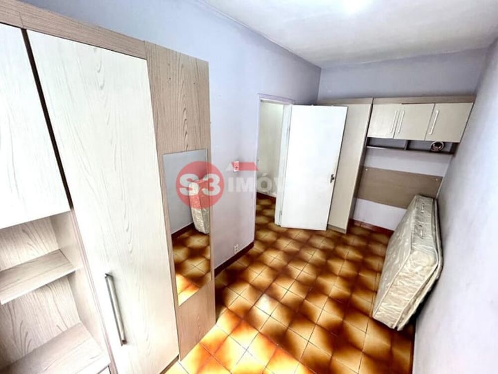 Casa à venda com 4 quartos, 98m² - Foto 13