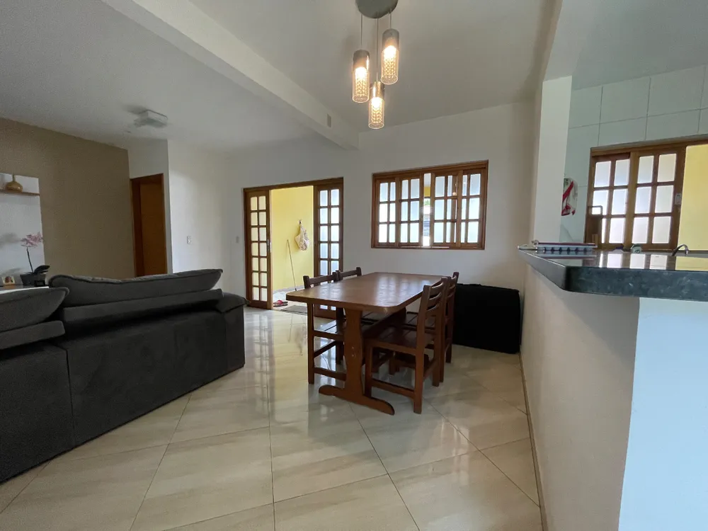 Sobrado, 4 quartos, 230 m² - Foto 2