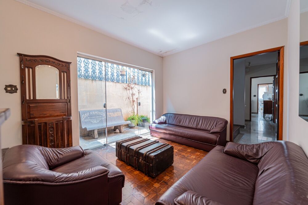 Casa à venda com 3 quartos, 166m² - Foto 5