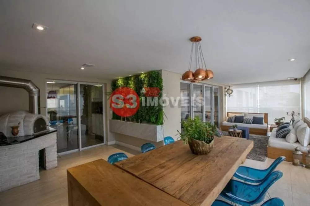 Apartamento à venda com 3 quartos, 237m² - Foto 1