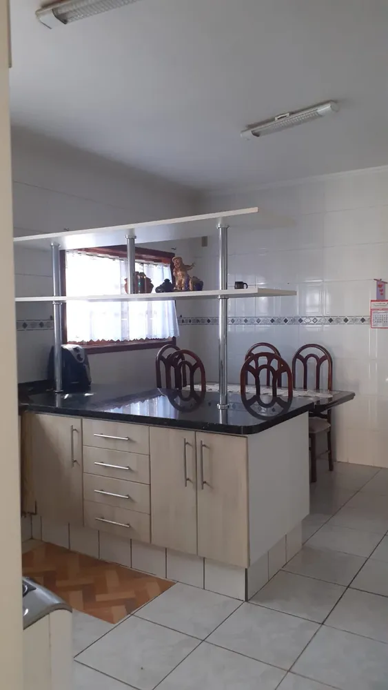 Casa, 3 quartos, 260 m² - Foto 1