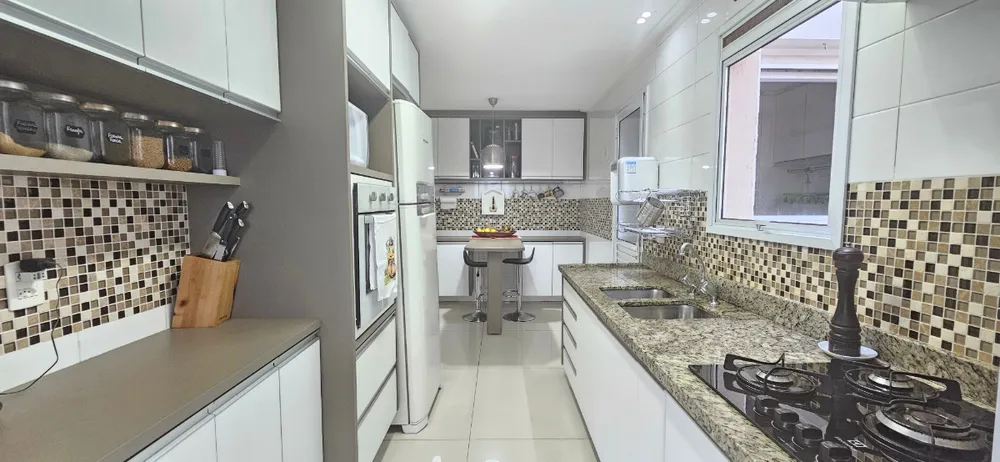 Apartamento, 3 quartos, 139 m² - Foto 3