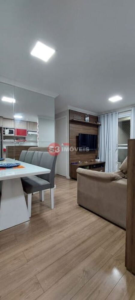 Apartamento à venda com 2 quartos, 47m² - Foto 4