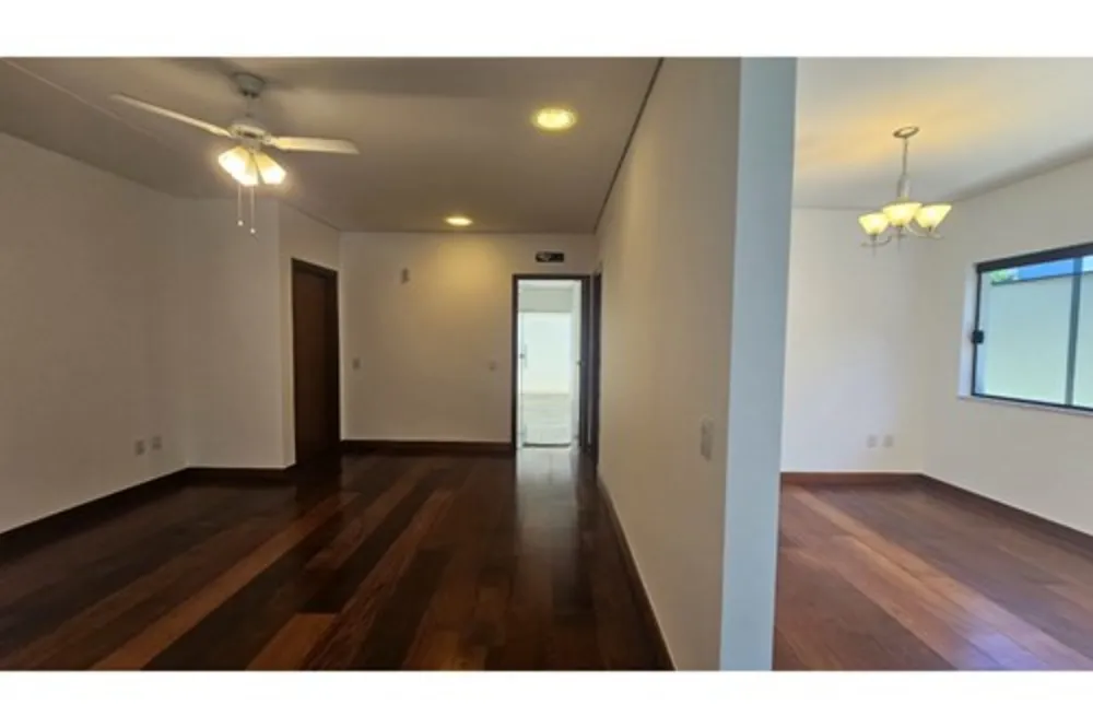 Casa, 4 quartos, 241 m² - Foto 3