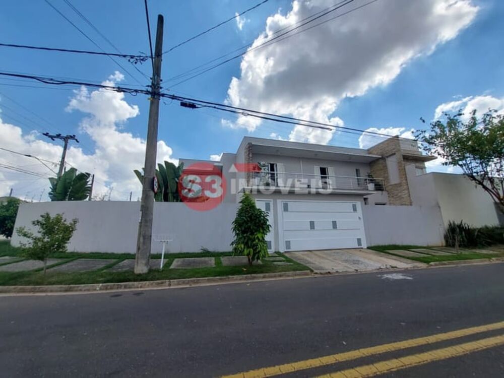 Casa à venda com 4 quartos, 322m² - Foto 2