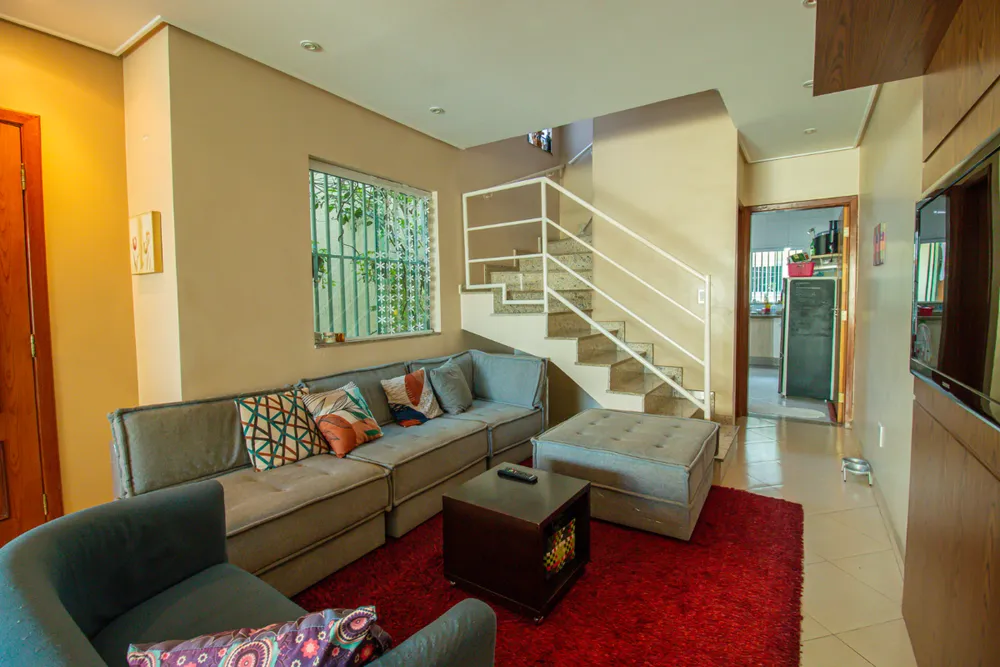 Sobrado, 3 quartos, 161 m² - Foto 1