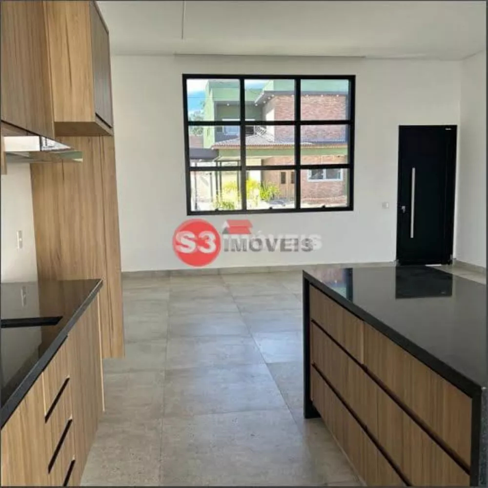 Casa de Condomínio à venda com 3 quartos, 180m² - Foto 4