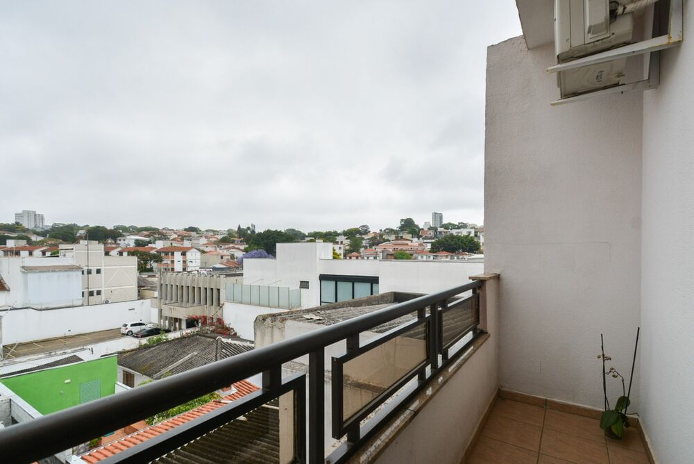 Casa à venda com 3 quartos, 244m² - Foto 6