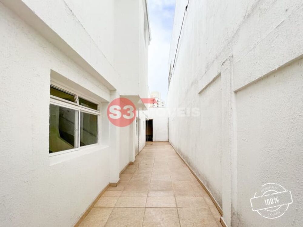 Casa à venda com 3 quartos, 180m² - Foto 3