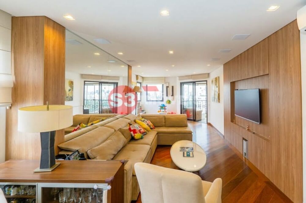 Apartamento à venda com 3 quartos, 201m² - Foto 2