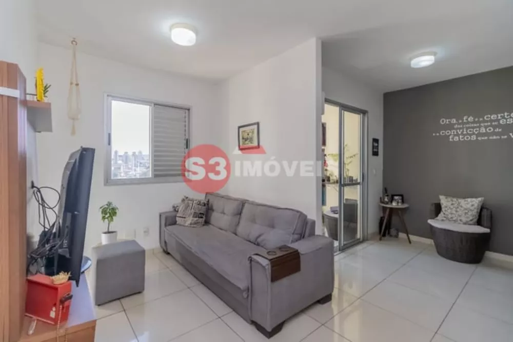 Apartamento à venda com 2 quartos, 64m² - Foto 3