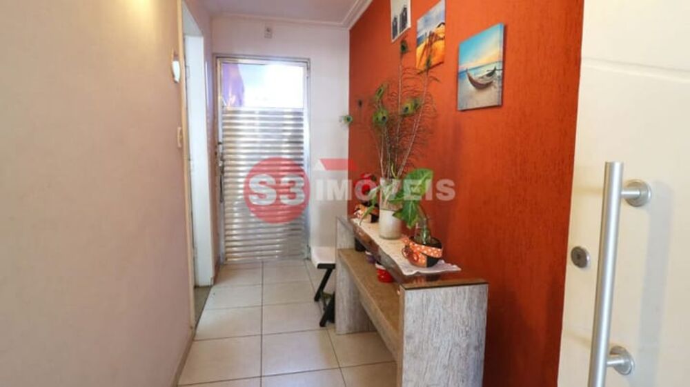 Casa, 3 quartos, 179 m² - Foto 1