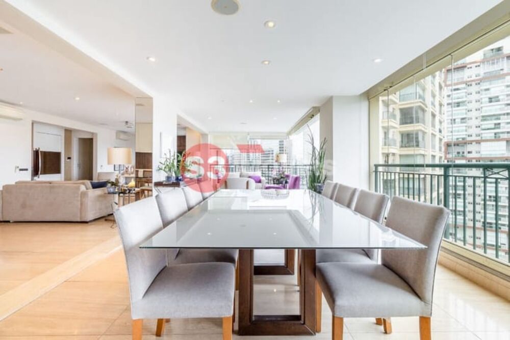 Apartamento, 3 quartos, 205 m² - Foto 2