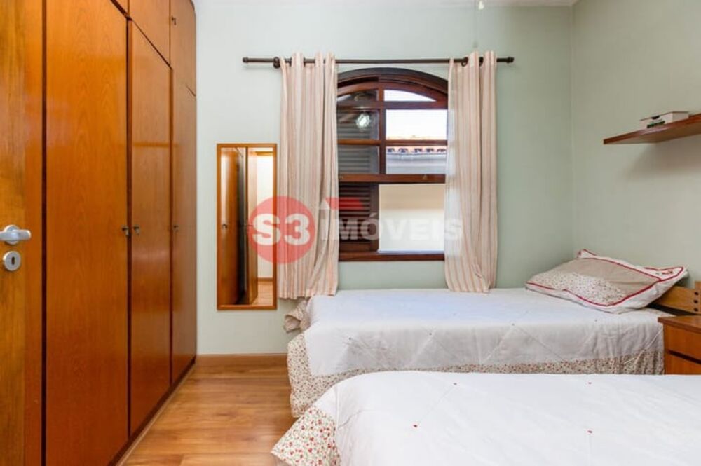Casa, 4 quartos, 179 m² - Foto 3