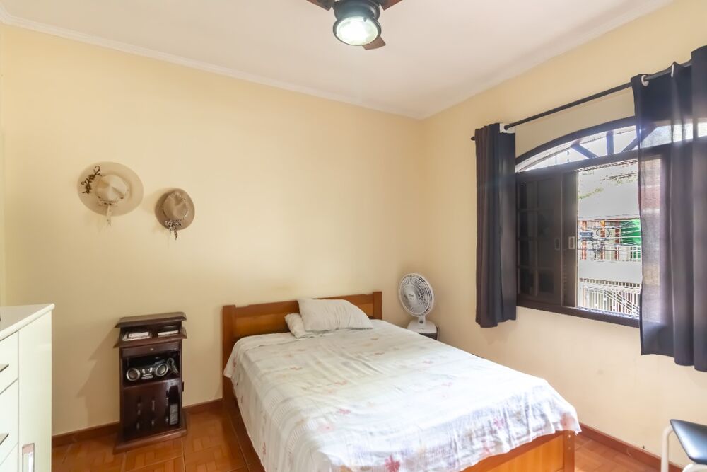 Casa, 4 quartos, 260 m² - Foto 11