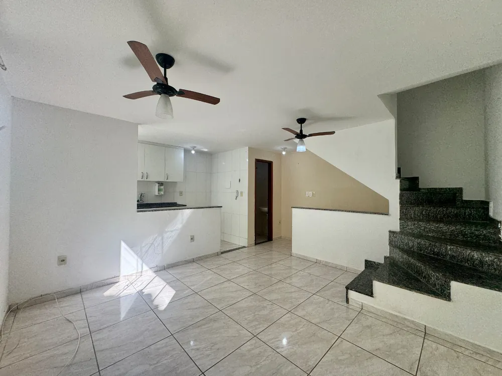 Casa, 2 quartos, 62 m² - Foto 1