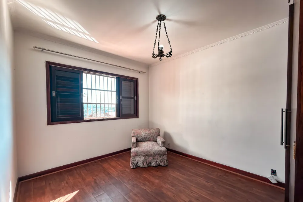 Casa, 4 quartos, 294 m² - Foto 2
