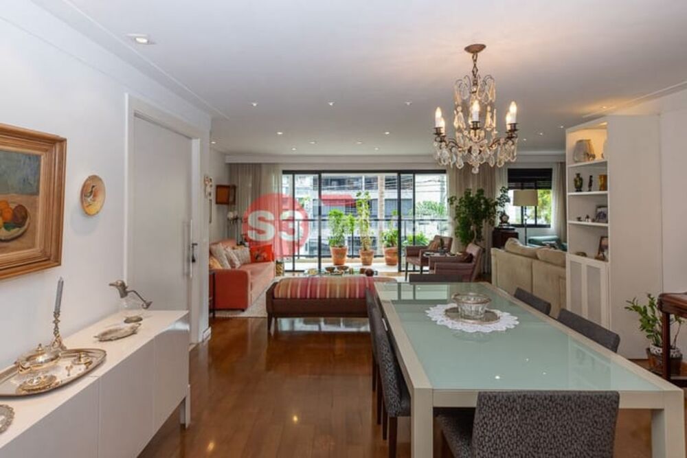 Apartamento, 3 quartos, 161 m² - Foto 1