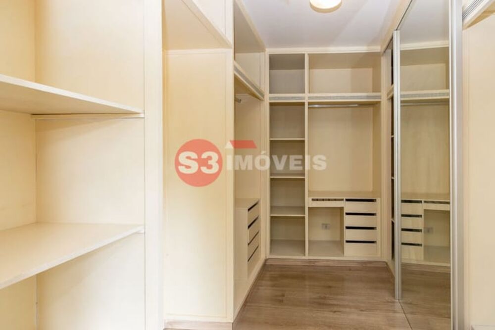 Casa, 4 quartos, 230 m² - Foto 1