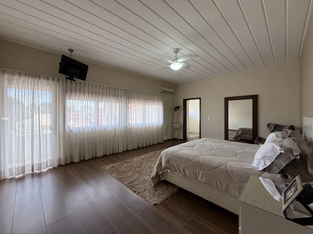 Casa, 4 quartos, 447 m² - Foto 3