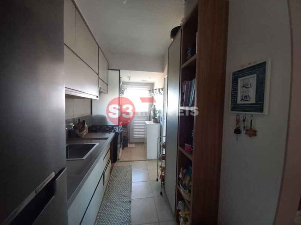Apartamento à venda com 2 quartos, 76m² - Foto 13