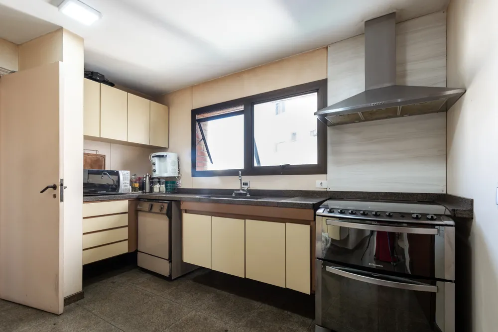 Apartamento, 4 quartos, 274 m² - Foto 2