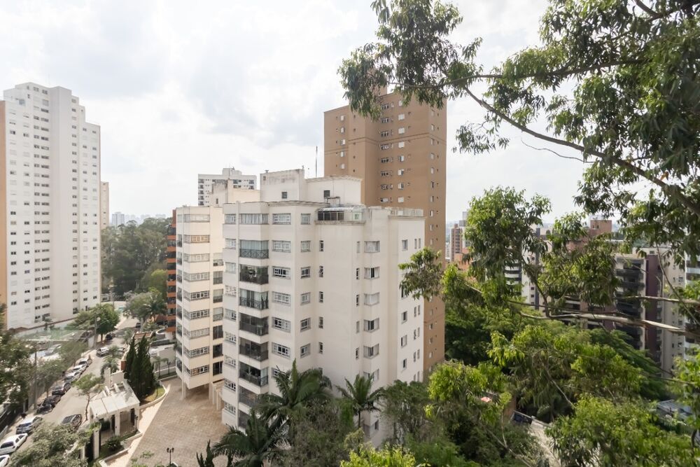 Apartamento à venda com 3 quartos, 138m² - Foto 7
