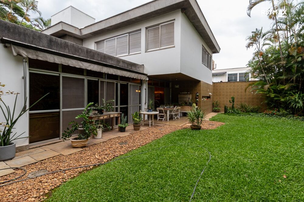 Casa, 4 quartos, 317 m² - Foto 2